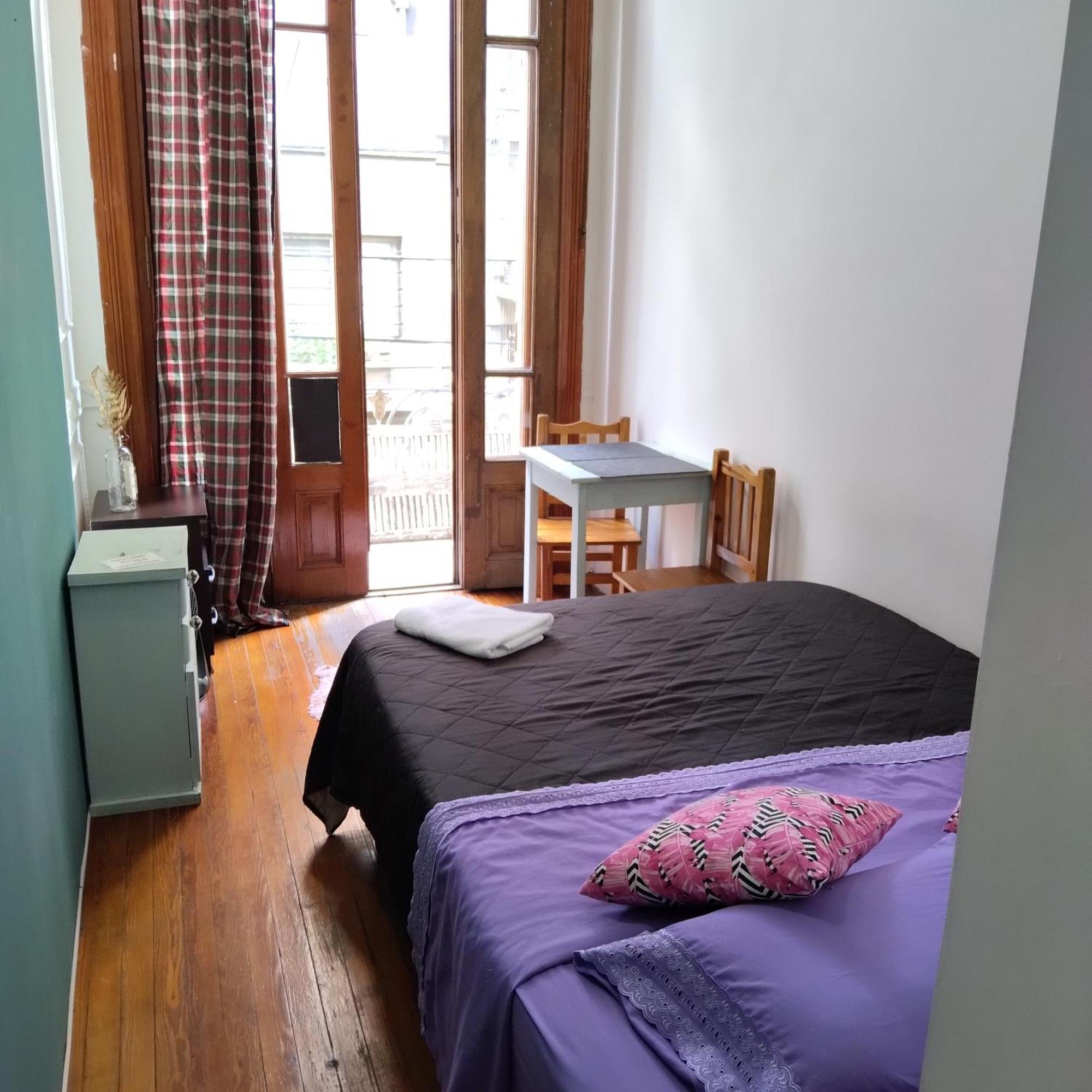 Dante Y Compania Hostel - Buenos Aires — Fotos 2